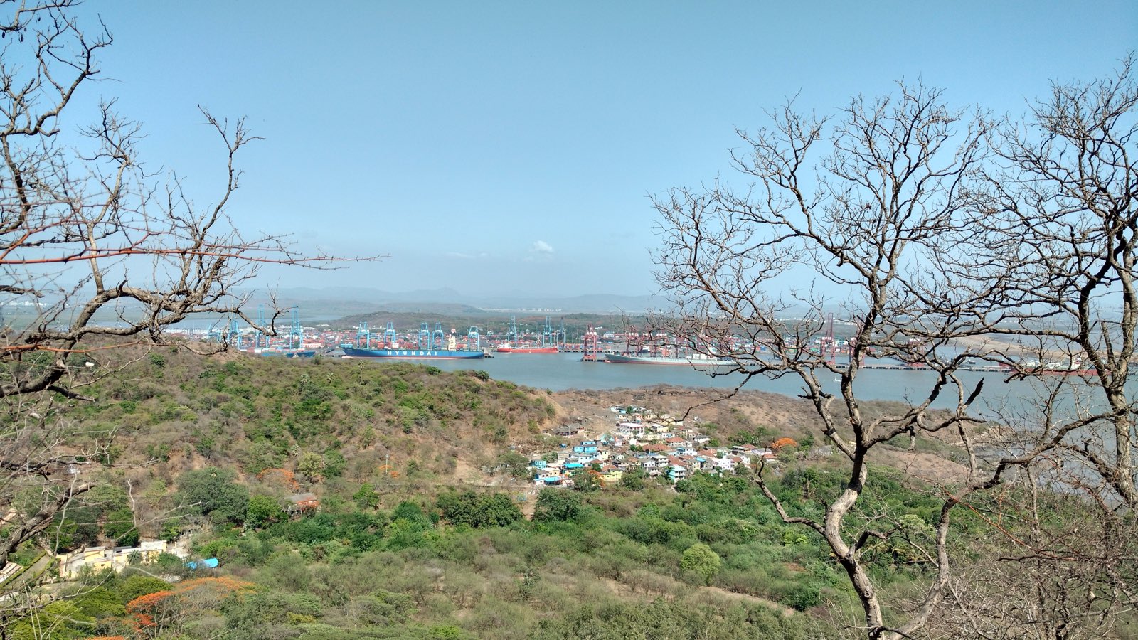 Exporter and customs broker completing the export customs clearance process with a shipping bill and Let Export Order at an Indian container port