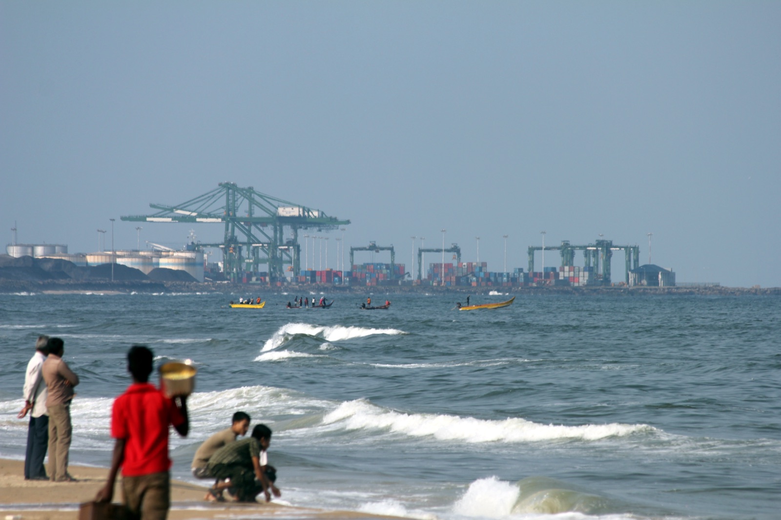 Indian exporter reconciling GSTR-1 and shipping bills to claim a GST refund on ICEGATE